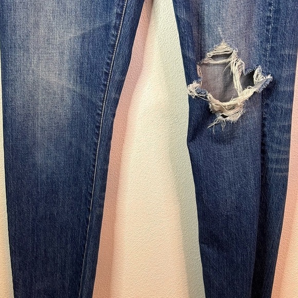 Madewell The Perfect Summer Jeans Destructed Edition 27 - Picture 6 of 14